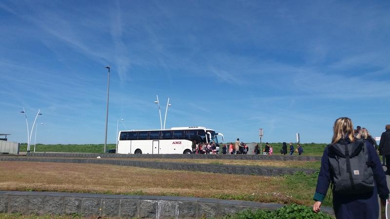 Een bus vol leerlingen van De Lonneboot in Nieuw- en Sint Joosland reed half mei de Westerscheldetunnel door om aan te komen in Terneuzen.